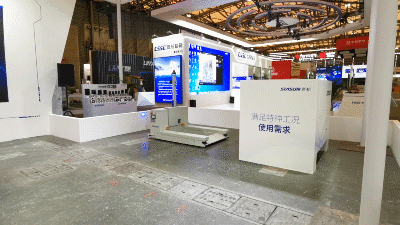 SMF-5000型特种叉式移动机械人.gif